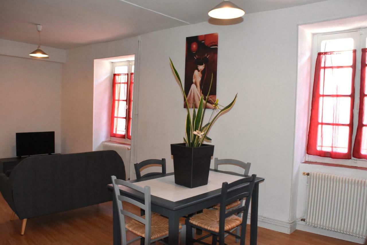 Le Midi 3 Apartment Trebes Bagian luar foto